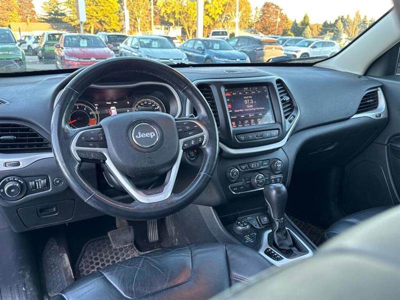 jeep Cherokee 2015 - 9