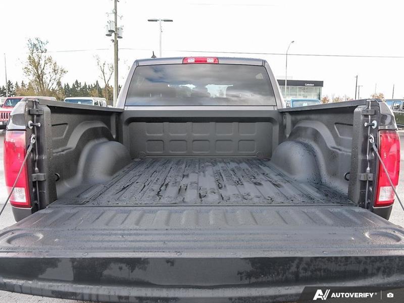 ram 1500 Classic 2023 - 11