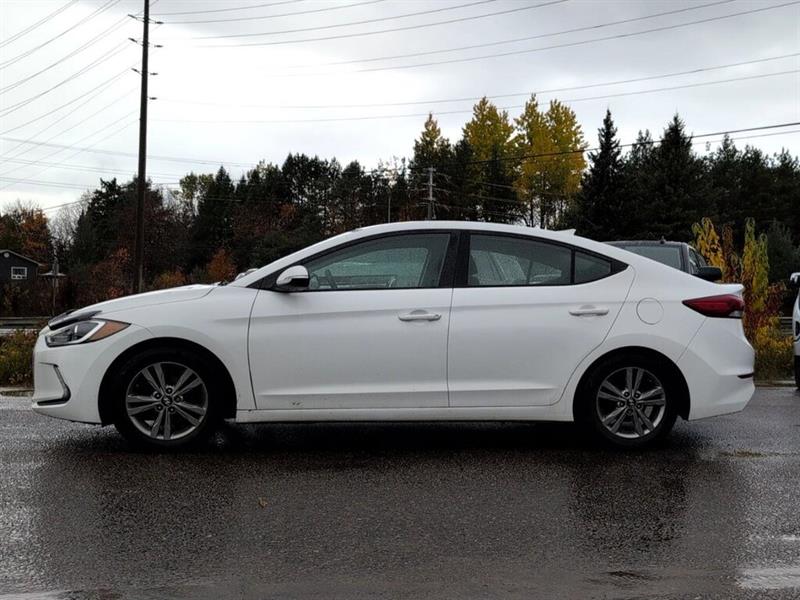 hyundai Elantra 2017 - 2