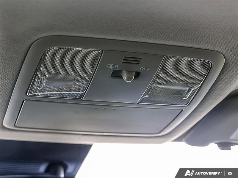 toyota Corolla iM 2018 - 25