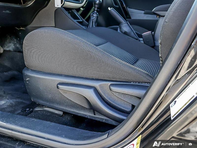 toyota Corolla iM 2018 - 31