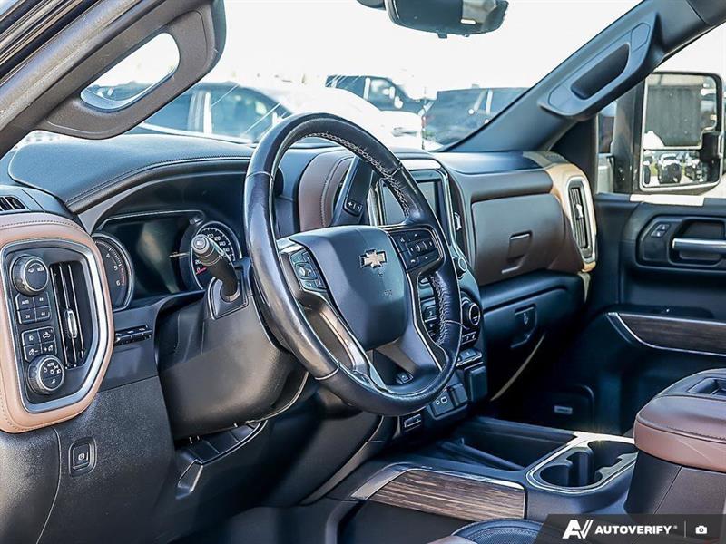 chevrolet Silverado 1500 2020 - 16