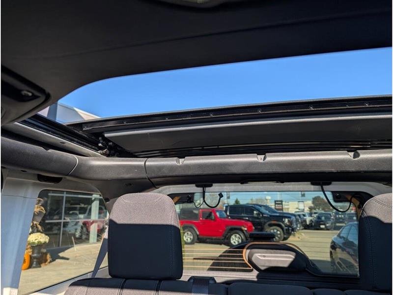 jeep Wrangler 2023 - 24