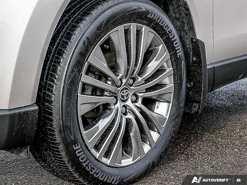 toyota Venza 2022 - 6