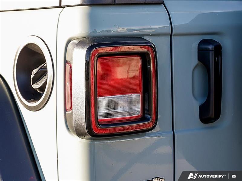 jeep Wrangler 2023 - 12