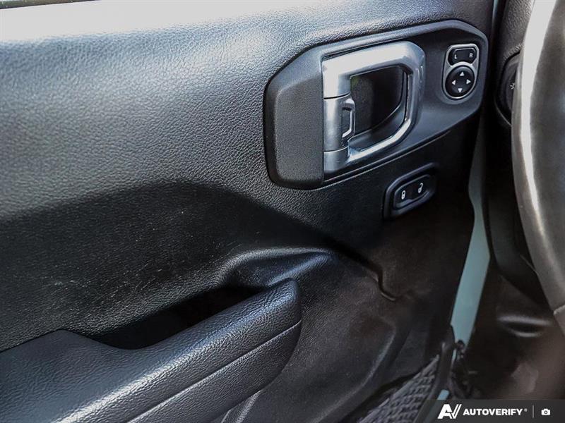 jeep Wrangler 2023 - 17