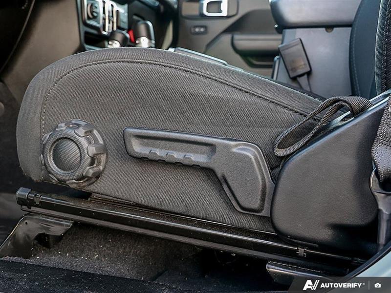 jeep Wrangler 2023 - 29