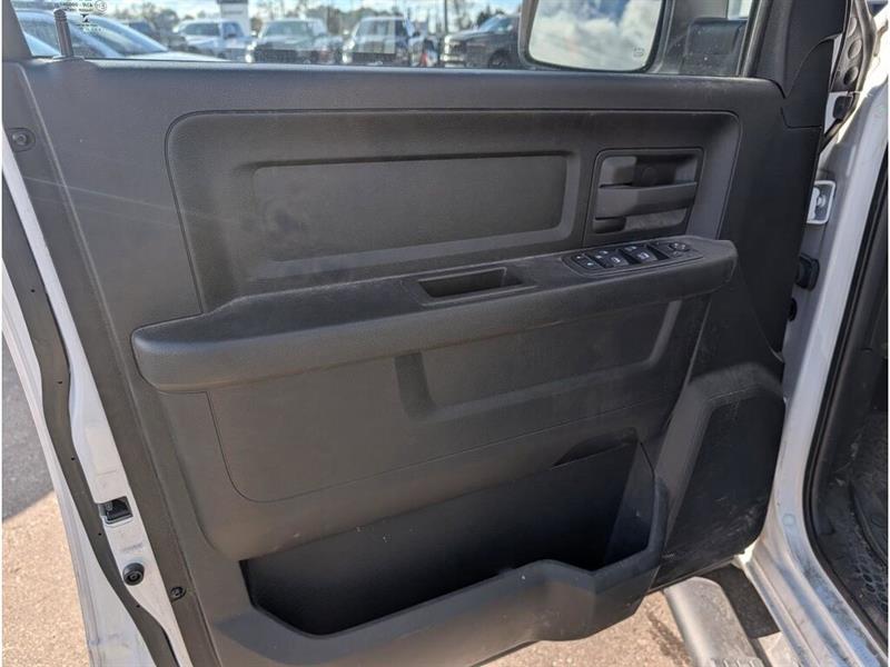 ram 1500 Classic 2022 - 13