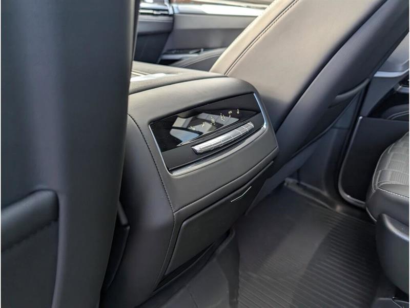 cadillac Escalade 2025 - 14