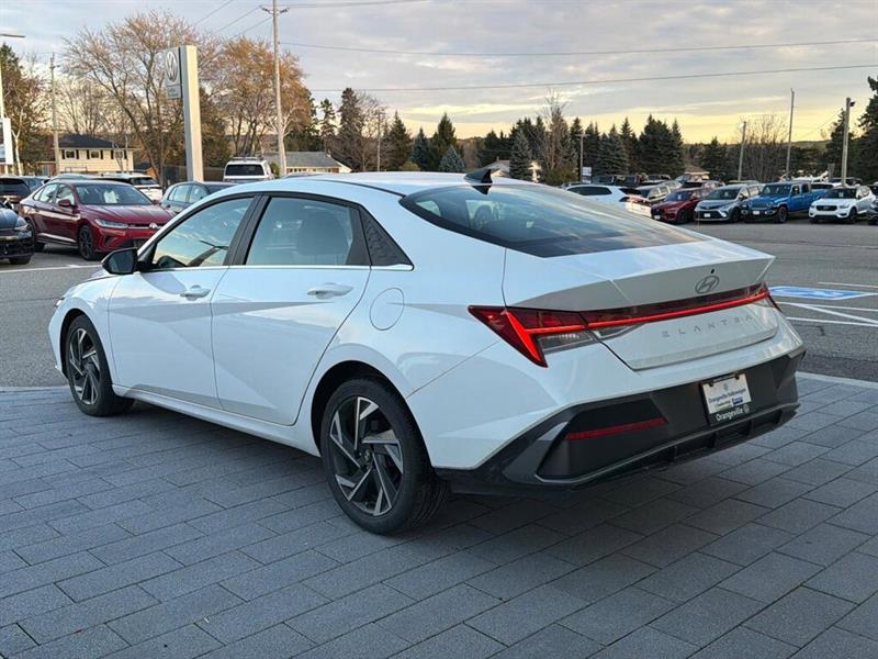hyundai Elantra 2024 - 4
