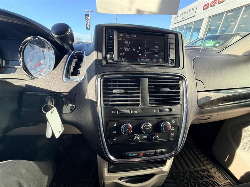 dodge Grand Caravan 2017 - 11