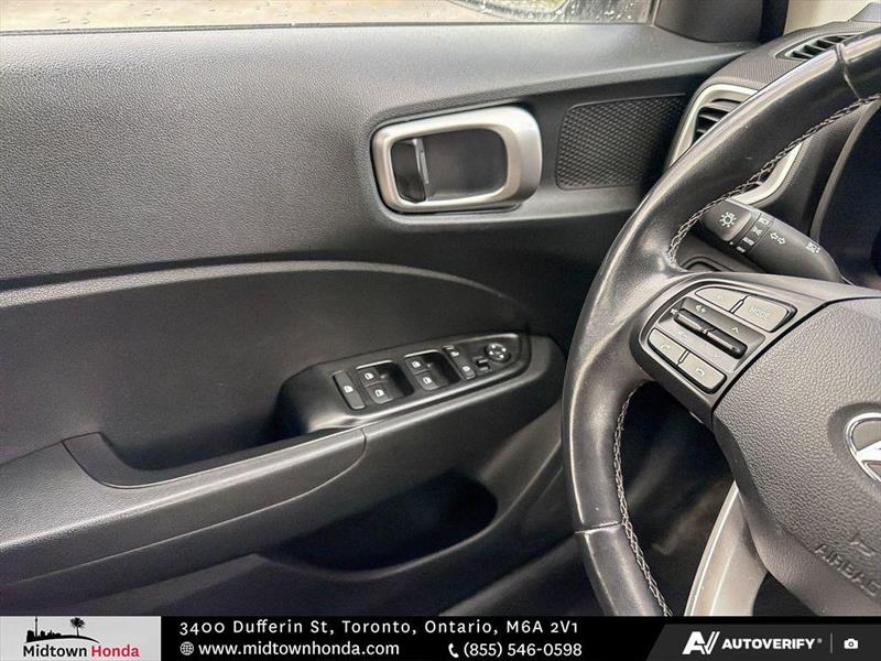 hyundai Venue 2022 - 21