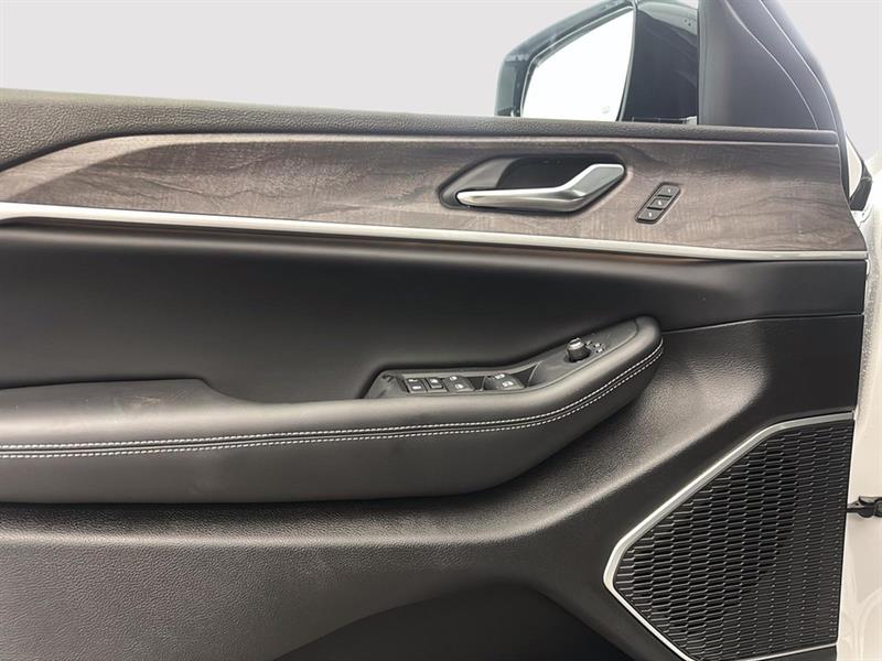 jeep Grand Cherokee L 2025 - 16