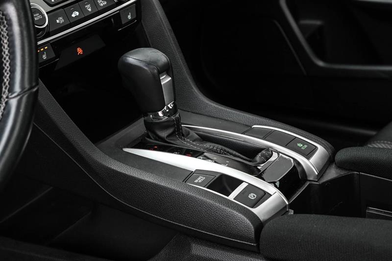 honda Civic 2021 - 26