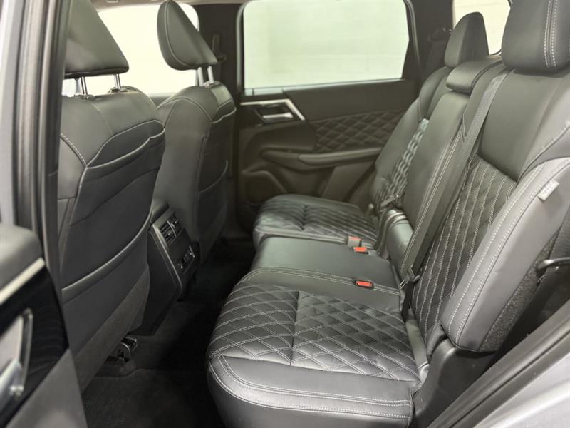 mitsubishi Outlander 2023 - 7