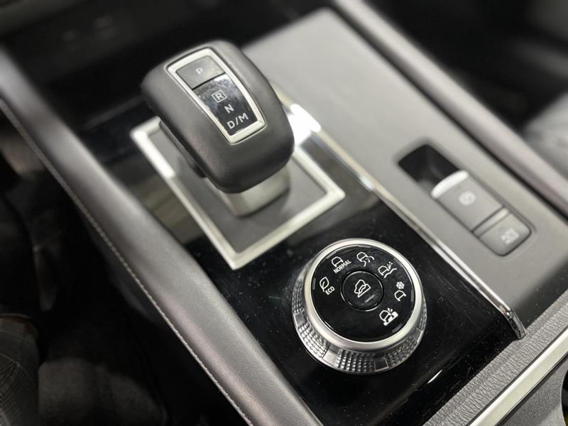 mitsubishi Outlander 2023 - 18