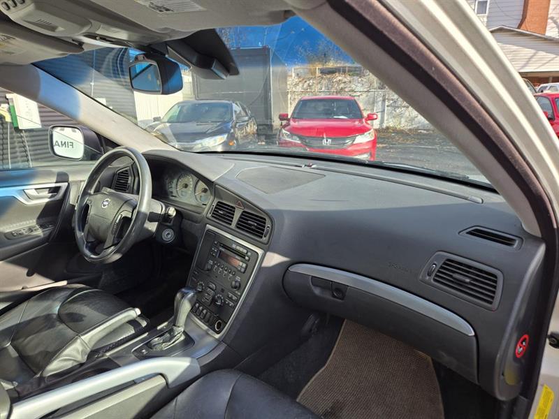 volvo XC70 2006 - 10