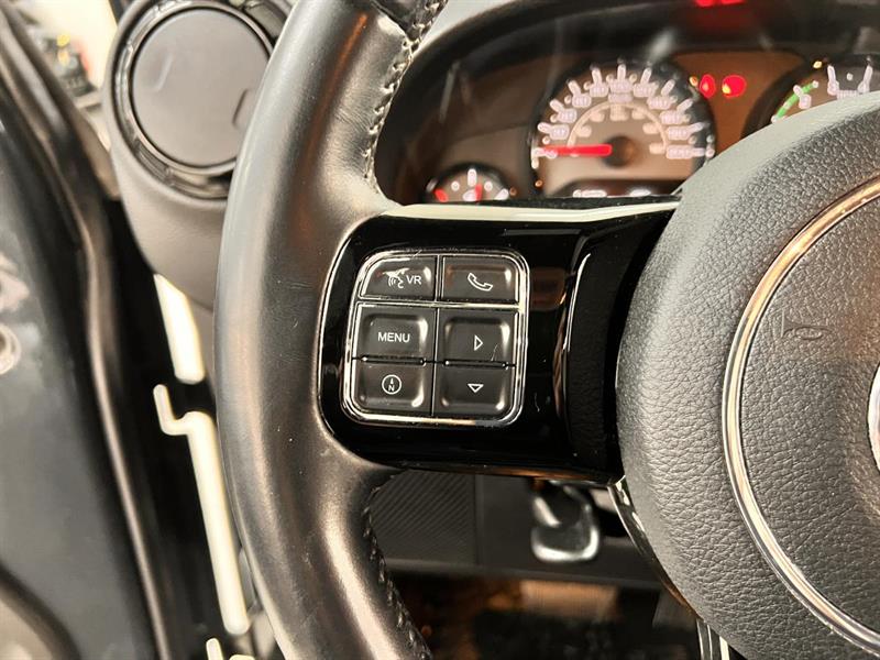 jeep Wrangler 2017 - 25