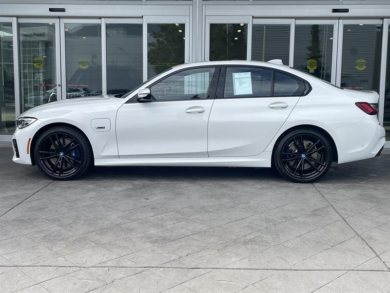 bmw 330e 2022 - 4