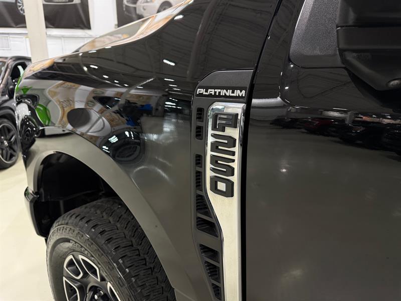 ford F-250 2023 - 29