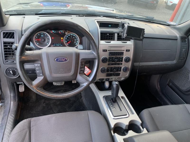 ford Escape 2011 - 10