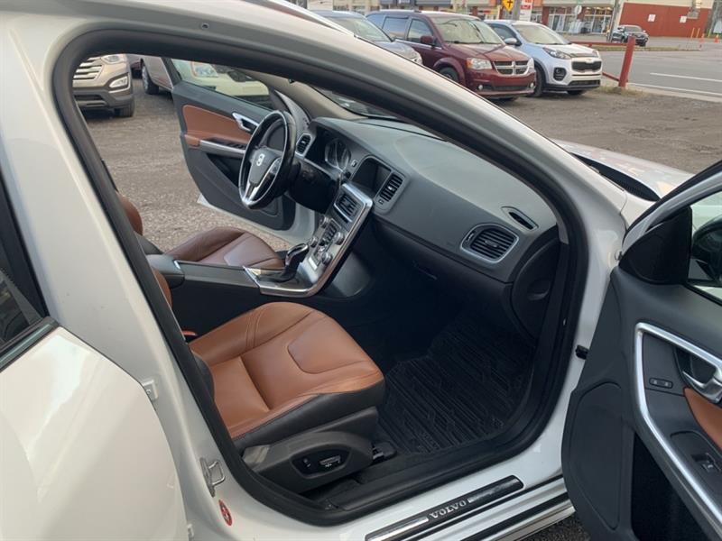 volvo V60 Cross Country 2015 - 8