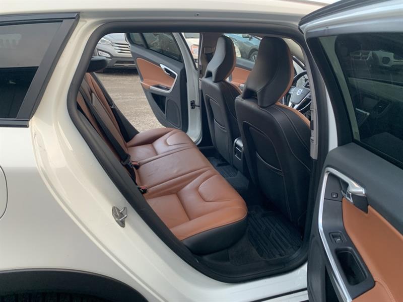 volvo V60 Cross Country 2015 - 9