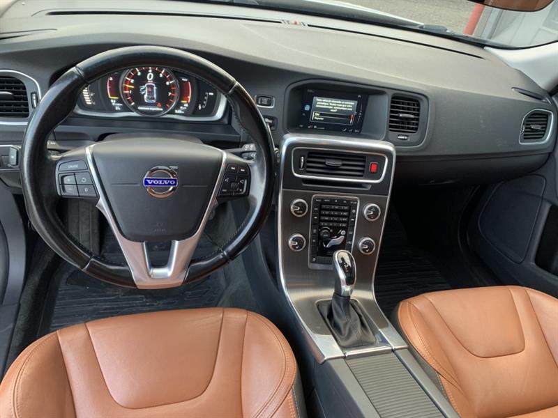 volvo V60 Cross Country 2015 - 10