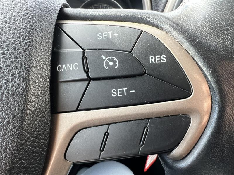 jeep Cherokee 2015 - 12