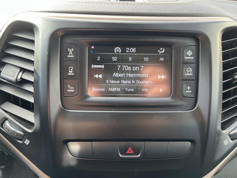 jeep Cherokee 2015 - 14