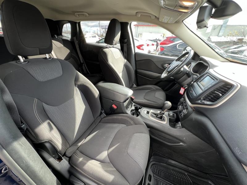 jeep Cherokee 2015 - 17