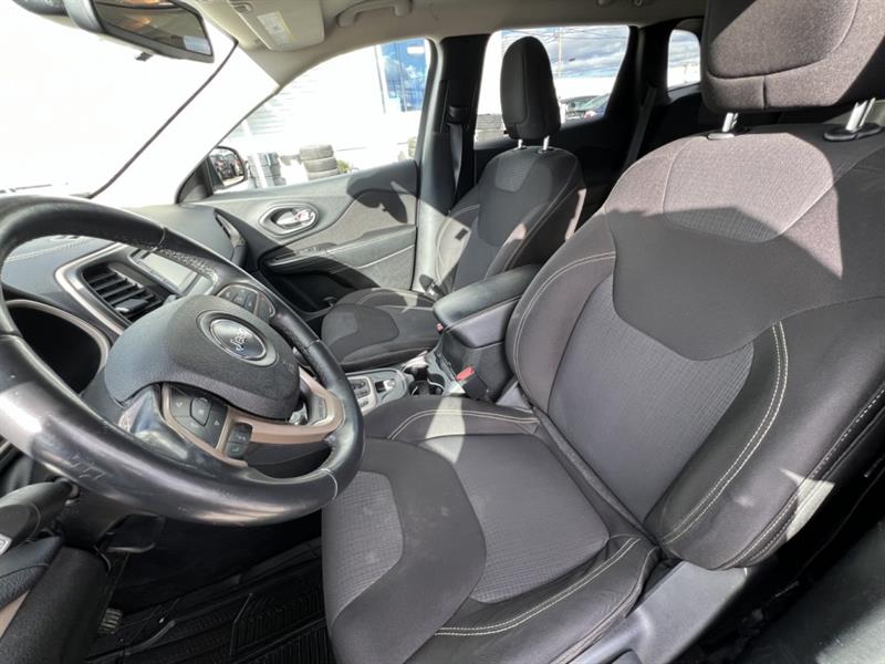 jeep Cherokee 2015 - 19