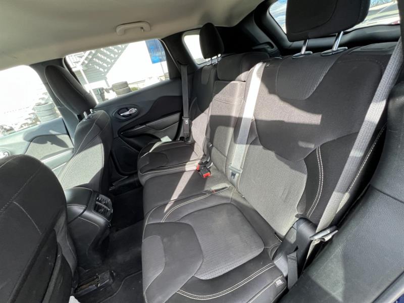 jeep Cherokee 2015 - 22