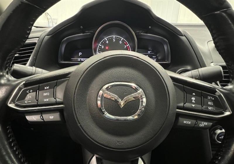 mazda Mazda3 2017 - 13
