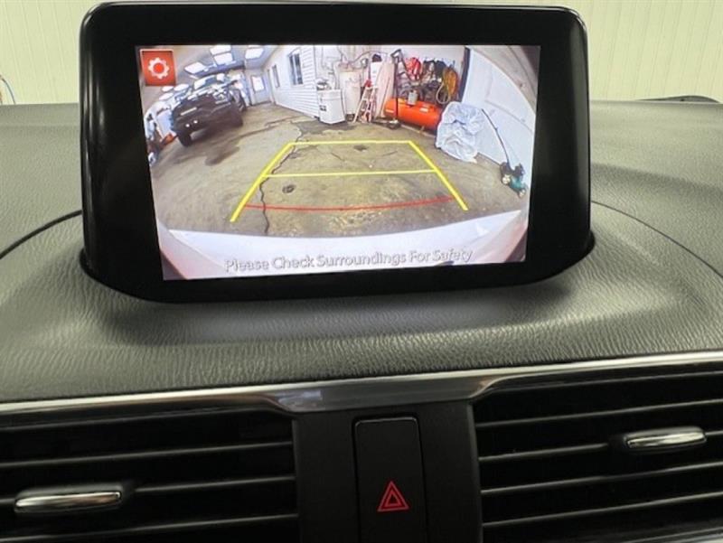 mazda Mazda3 2017 - 19