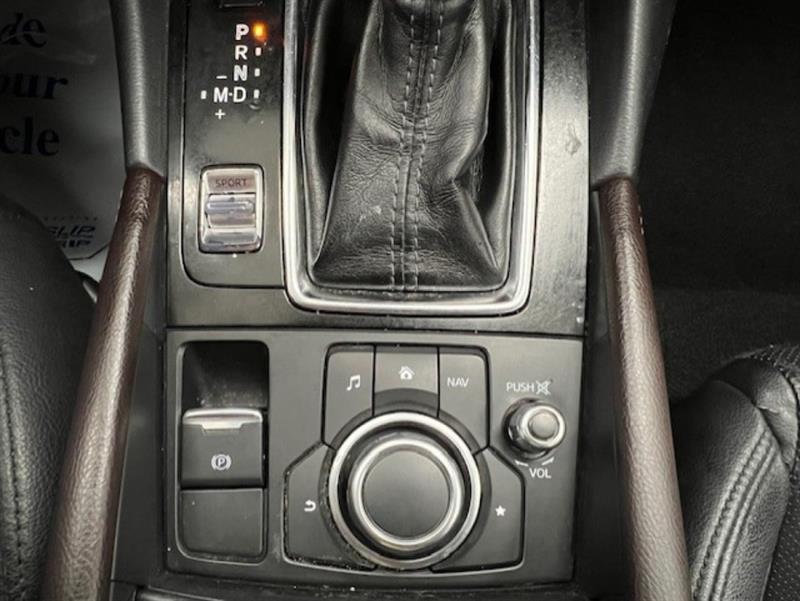 mazda Mazda3 2017 - 22