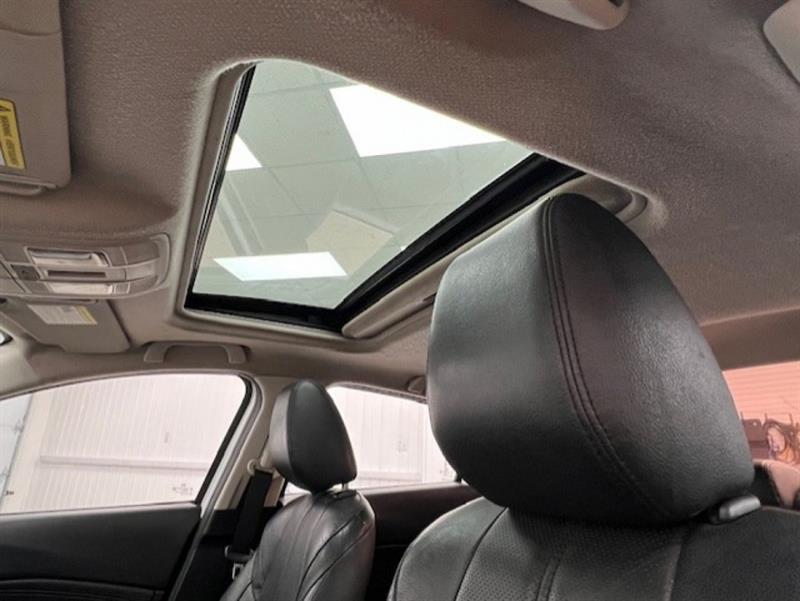 mazda Mazda3 2017 - 29