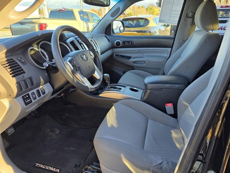 toyota Tacoma 2014 - 8