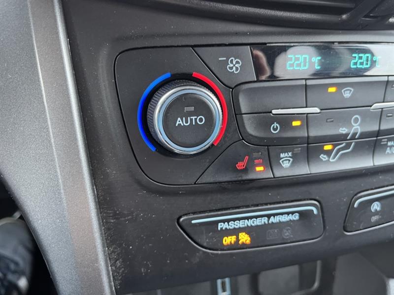 ford Escape 2017 - 22