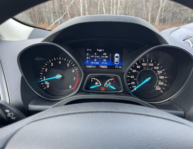 ford Escape 2017 - 24