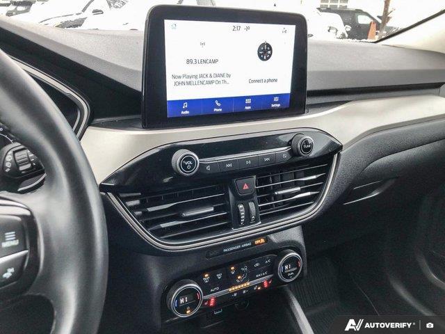 ford Escape 2021 - 18