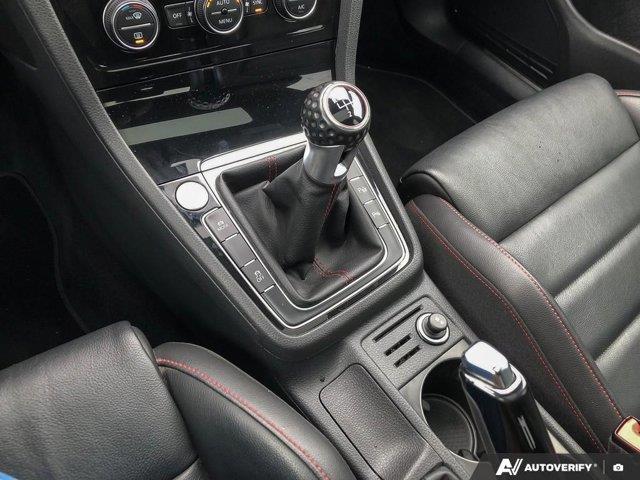 volkswagen Golf GTI 2021 - 17