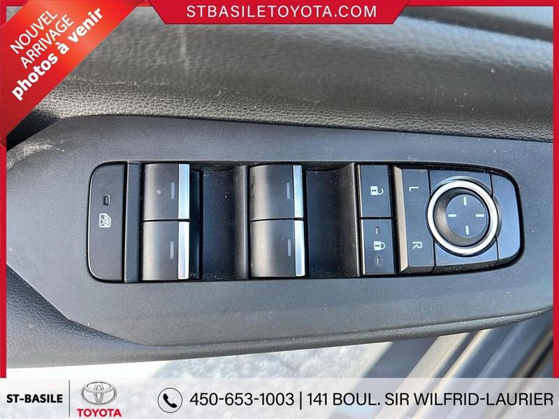 toyota Prius Prime 2023 - 10