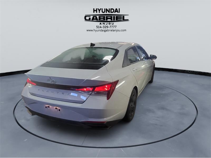 hyundai Elantra 2021 - 4