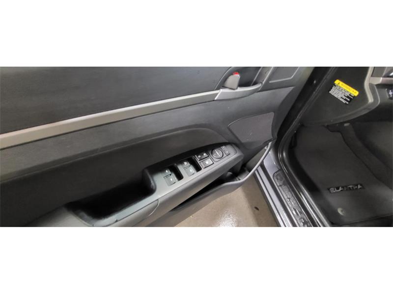 hyundai Elantra 2018 - 10