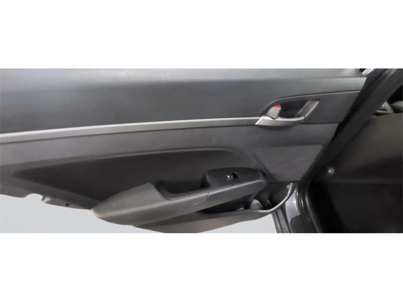hyundai Elantra 2018 - 11