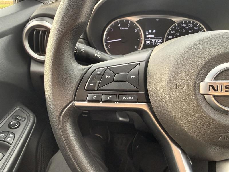 nissan Versa 2022 - 14