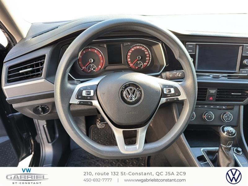 volkswagen Jetta 2019 - 13