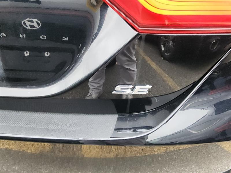 toyota Camry 2021 - 4