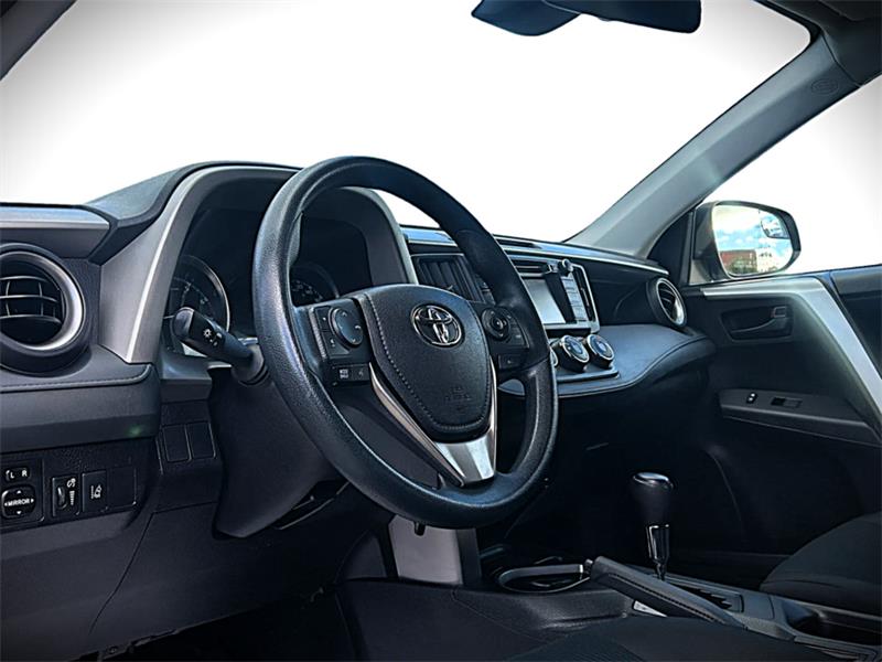 toyota RAV4 2017 - 12